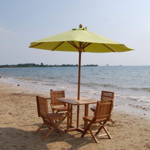 Walker folding chair A with Hudson Table & Umbrella set